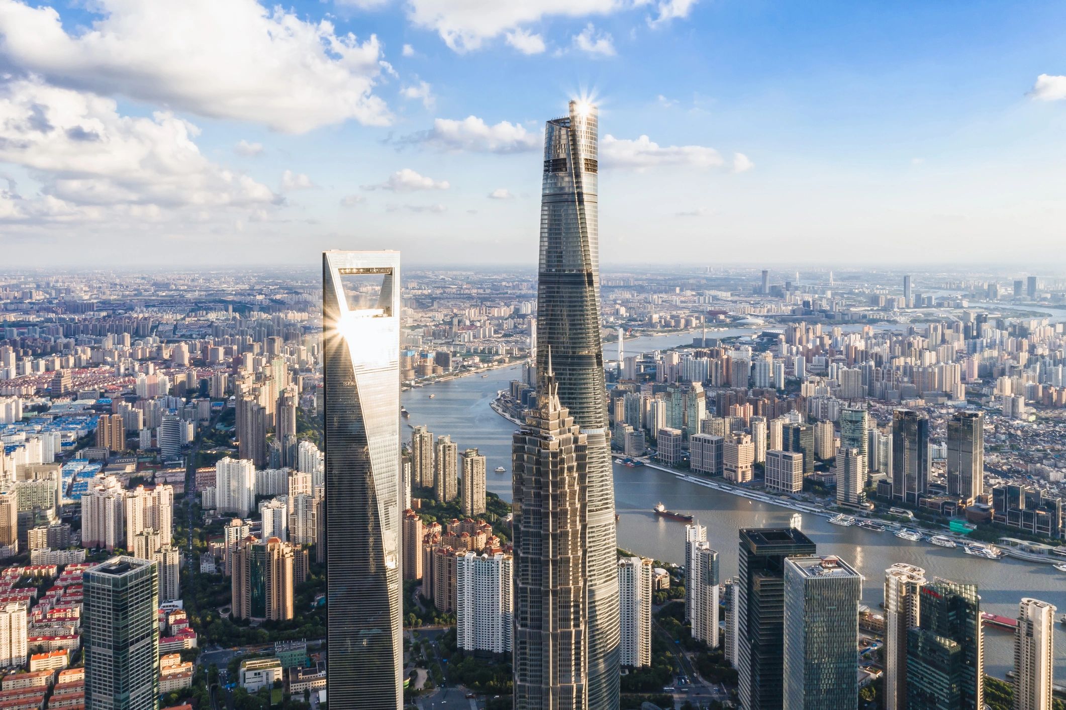 Shanghai skyline for short China city trips